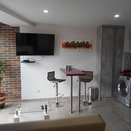 San Peter Suites Medellín Zewnętrze zdjęcie