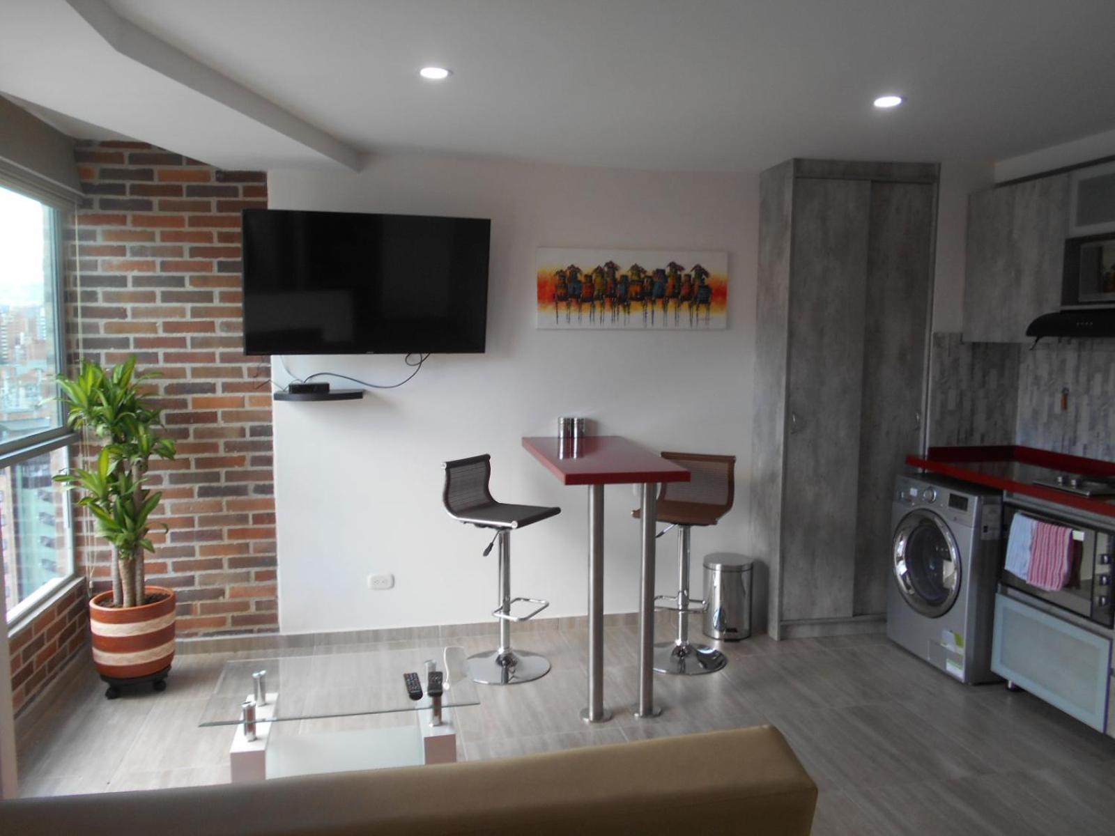 San Peter Suites Medellín Zewnętrze zdjęcie