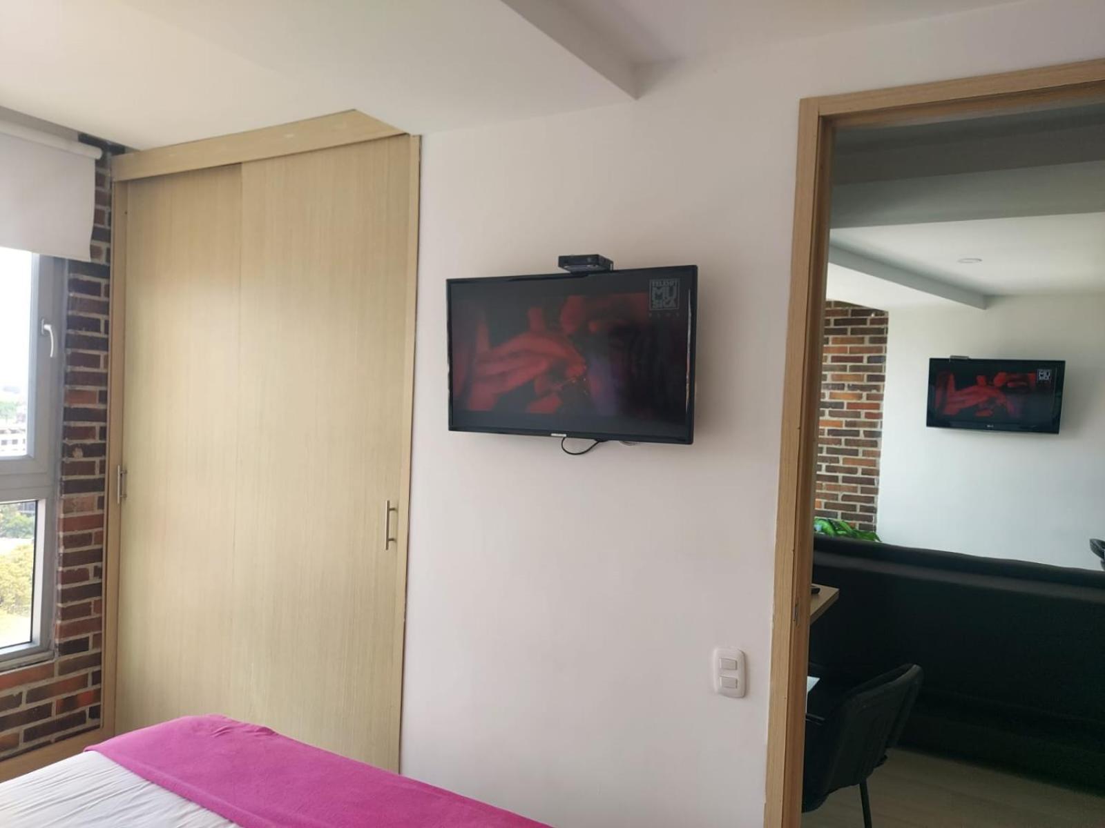 San Peter Suites Medellín Zewnętrze zdjęcie
