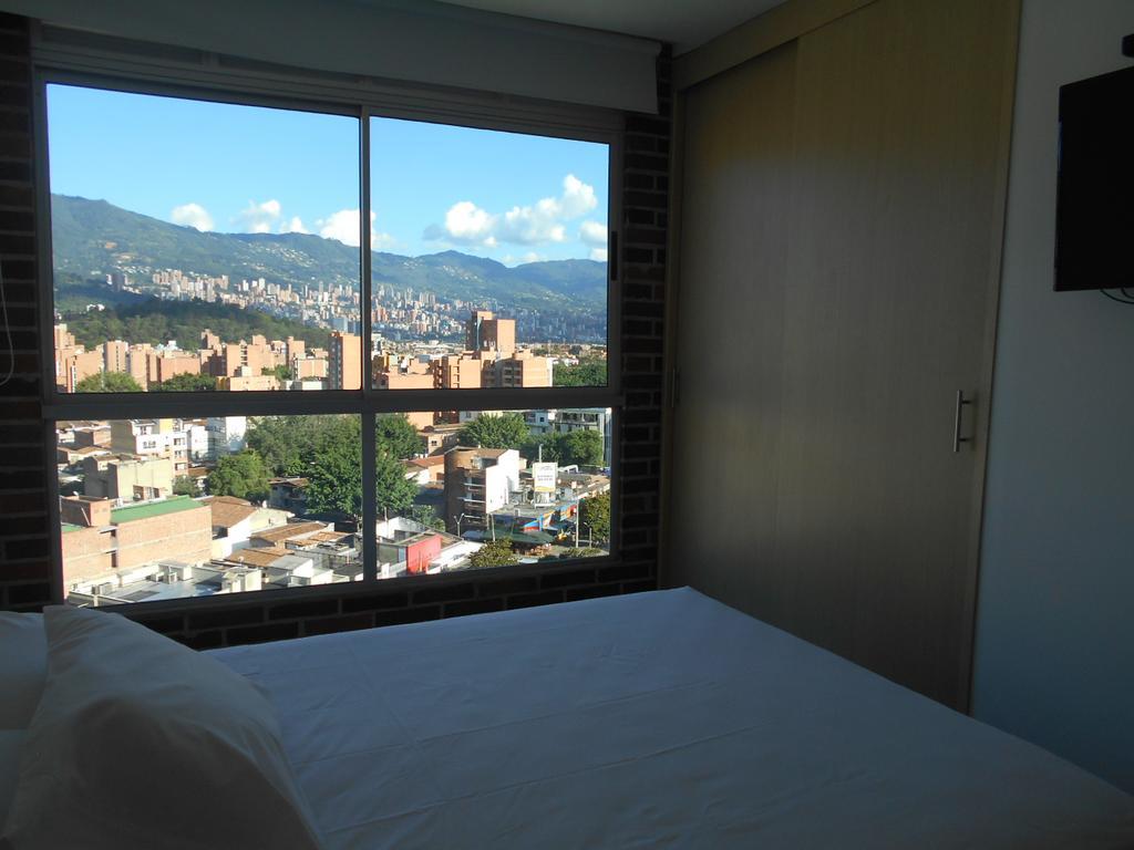 San Peter Suites Medellín Zewnętrze zdjęcie