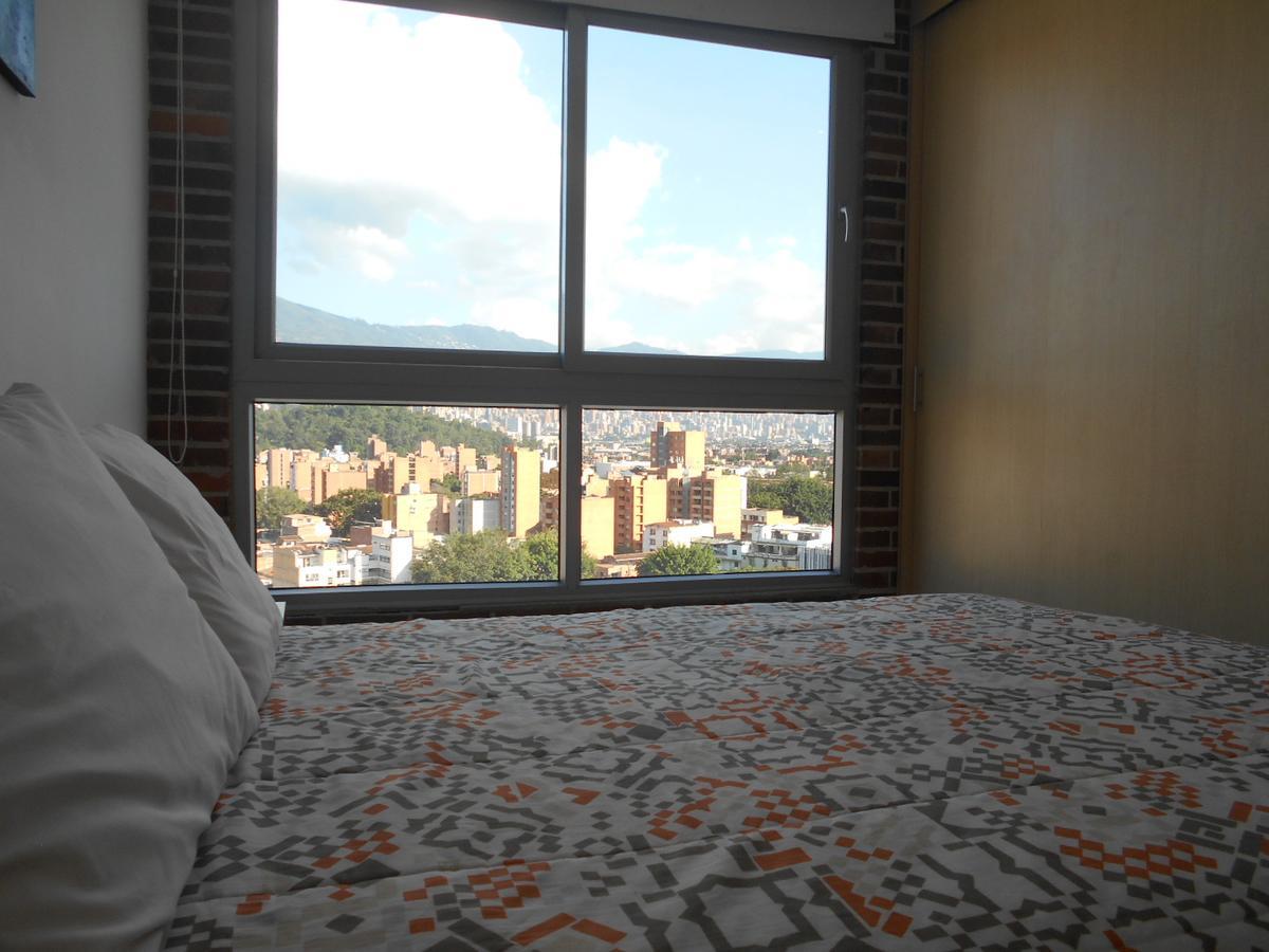 San Peter Suites Medellín Zewnętrze zdjęcie